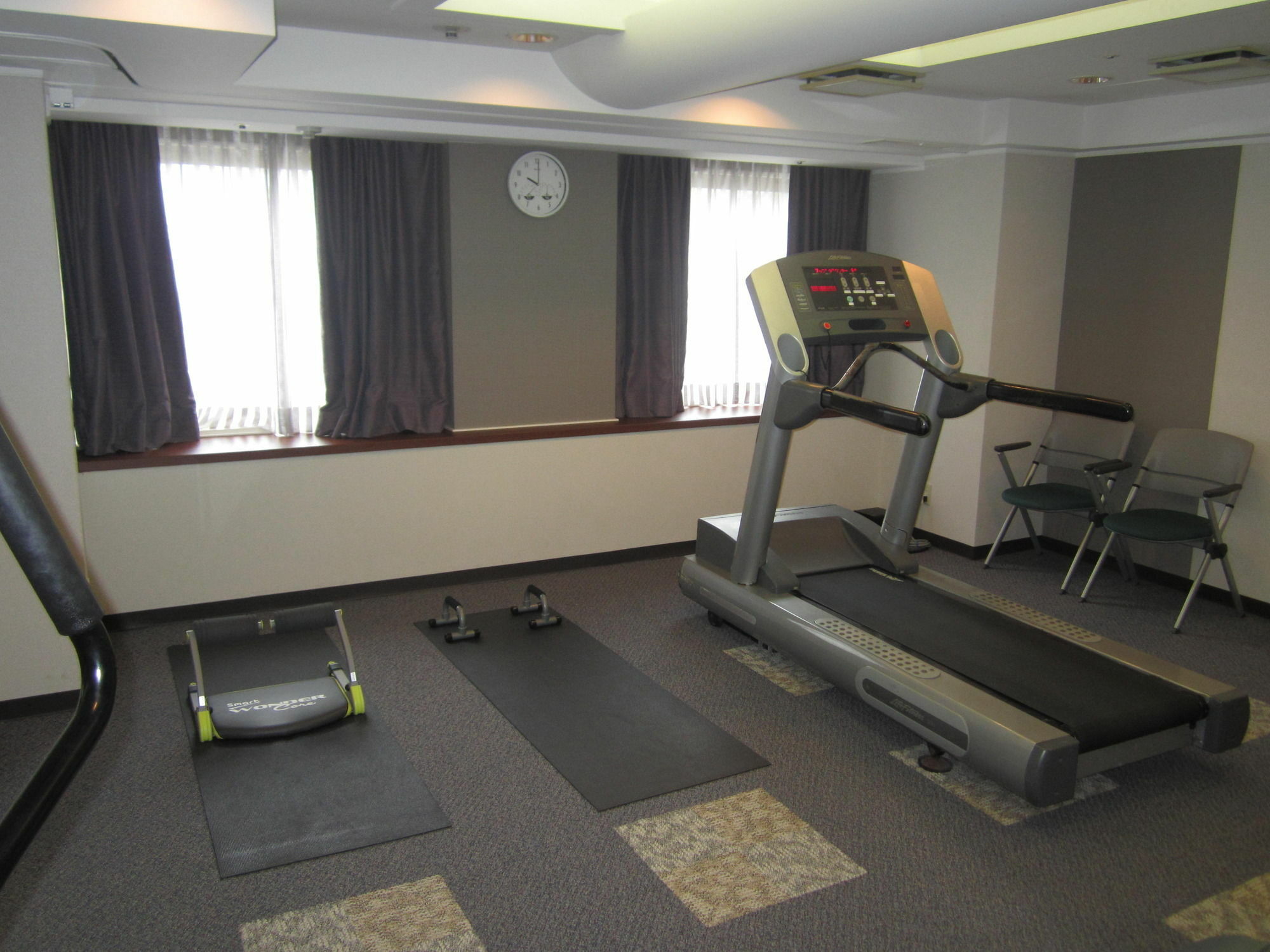 The B Hotel 3*